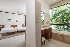 Luxury Beach Resort Apartments & Villas