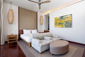 Luxury Beach Resort Apartments & Villas