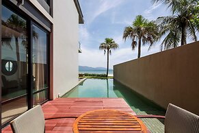 Luxury Beach Resort Apartments & Villas