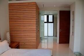 Luxury Beach Resort Apartments & Villas