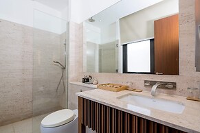 Luxury Beach Resort Apartments & Villas