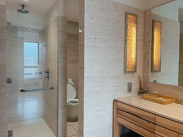 Luxury Beach Resort Apartments & Villas