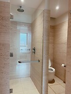 Luxury Beach Resort Apartments & Villas