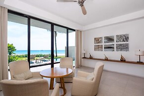 Luxury Beach Resort Apartments & Villas