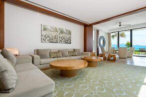 Luxury Beach Resort Apartments & Villas