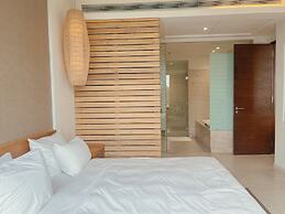 Luxury Beach Resort Apartments & Villas