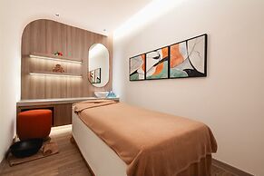 A La Carte Ha Long Bay Managed by TASECO