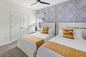 Harbor Island Beach Club by Villatel