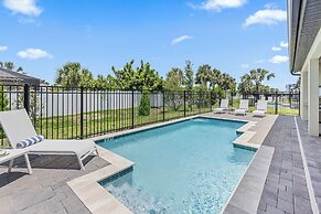 Harbor Island Beach Club by Villatel