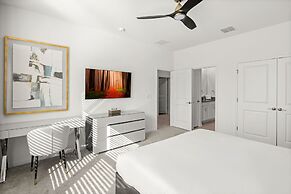 Harbor Island Beach Club by Villatel