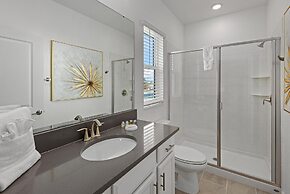 Harbor Island Beach Club by Villatel