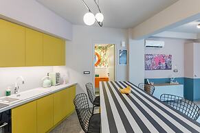 Acropolis Pop Art Apartment