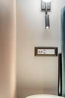 Acropolis Pop Art Apartment