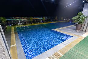 Cat Ba Paradise Hotel - Sky Bar & Massage