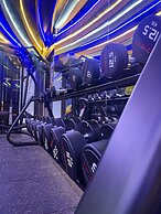 Cat Ba Paradise Hotel - Sky Bar & Massage