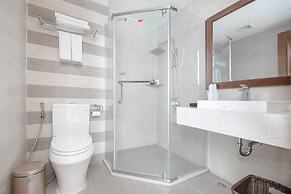 Cat Ba Paradise Hotel - Sky Bar & Massage