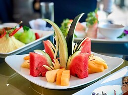 Cat Ba Paradise Hotel - Sky Bar & Massage