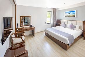 Cat Ba Paradise Hotel - Sky Bar & Massage