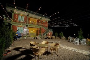 Kainaat A Riverside Homestay