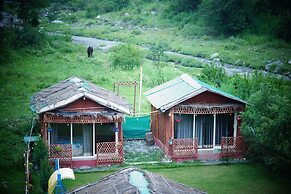 Kainaat A Riverside Homestay