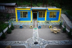 Kainaat A Riverside Homestay