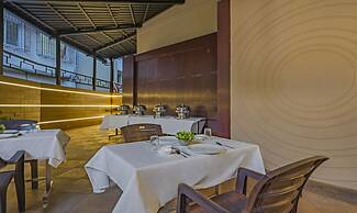 Treebo Premium Savera Inn