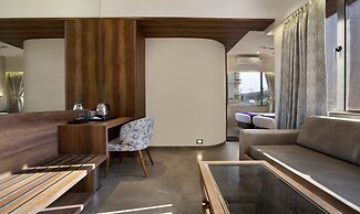 Treebo Premium Savera Inn