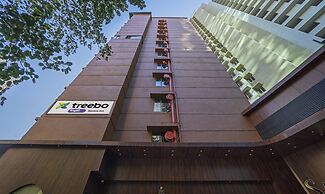 Treebo Premium Savera Inn