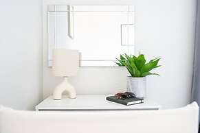 HG Collection - Cardiff City Centre