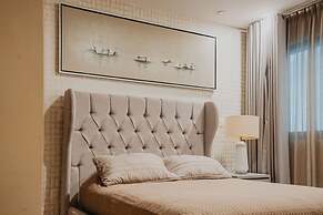 Central 102 Apartments