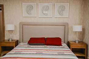 Central 102 Apartments