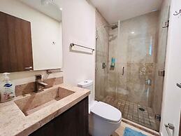 Central 102 Apartments