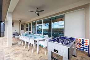 Villatel at Solara Resort - 8BRs