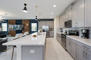 Villatel at Solara Resort - 8BRs