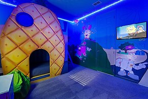 Villatel at Solara Resort - 8BRs