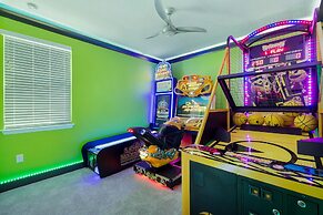 Villatel at Solara Resort - 8BRs