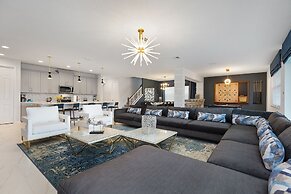 Villatel at Solara Resort - 8BRs