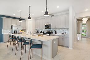 Villatel at Solara Resort - 8BRs