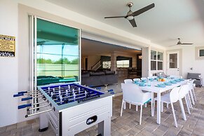 Villatel at Solara Resort - 8BRs