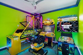 Villatel at Solara Resort - 8BRs