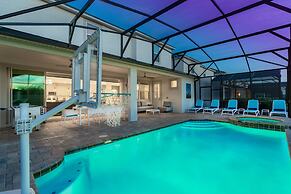 Villatel at Solara Resort - 8BRs