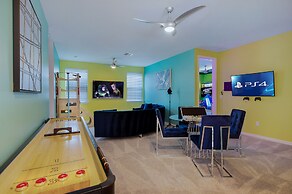 Villatel at Solara Resort - 8BRs