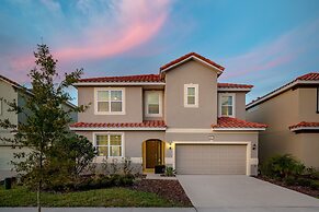 Solterra Resort - Luxury 10 Bedroom Homes