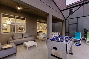 Solterra Resort - Luxury 10 Bedroom Homes