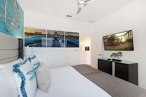 Solterra Resort - Luxury 10 Bedroom Homes