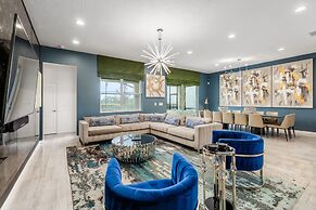 Solterra Resort - Luxury 10 Bedroom Homes