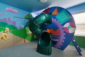 Solterra Resort - Luxury 10 Bedroom Homes