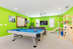 Solterra Resort - Luxury 10 Bedroom Homes