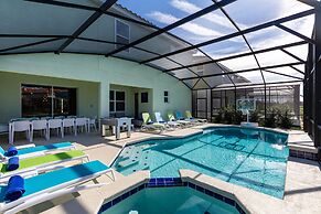 Solterra Resort - Luxury 10 Bedroom Homes