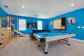 Solterra Resort - Luxury 10 Bedroom Homes